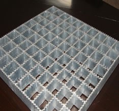 方達(dá)鋼格柵板廠家客戶見(jiàn)證